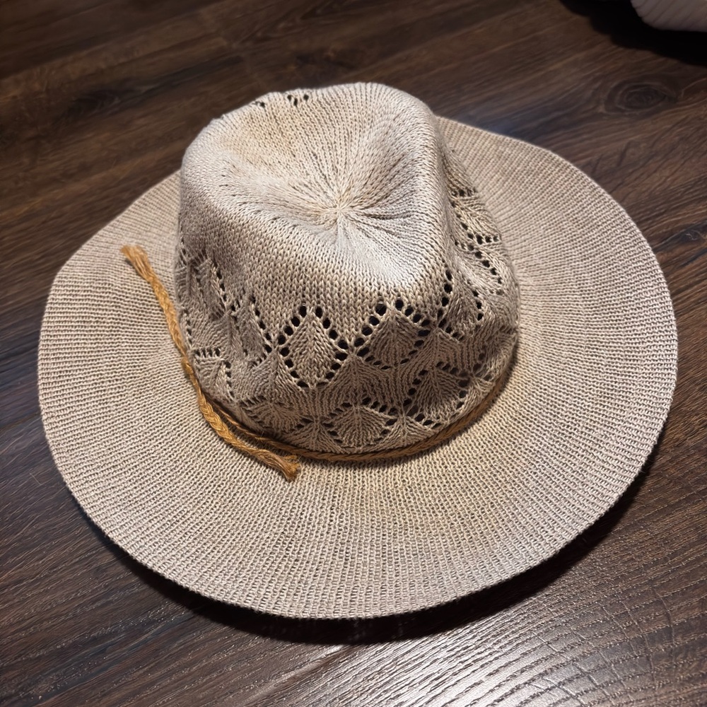 Free People Havana Style Tan Fedora floppy Hat - Picture 3 of 9